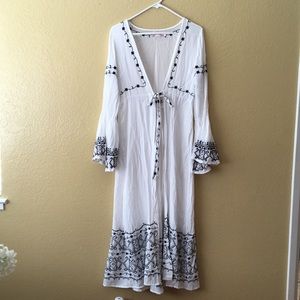 Lounge robe or a duster.